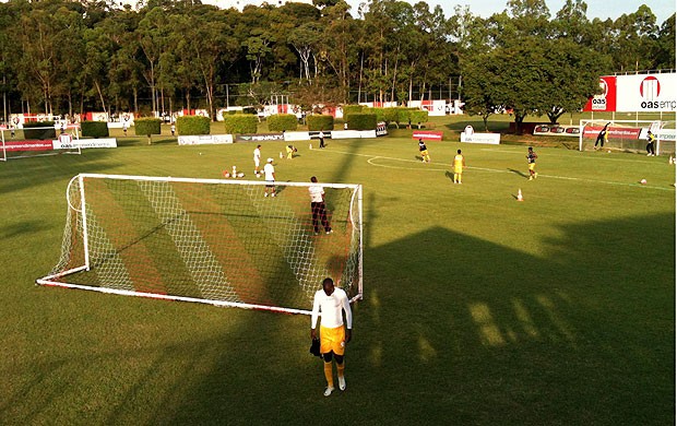 treino do vitória (Foto: Thiago Pereira/Globoesporte.com) treino do vitória (Foto: Thiago Pereira/Globoesporte.com)