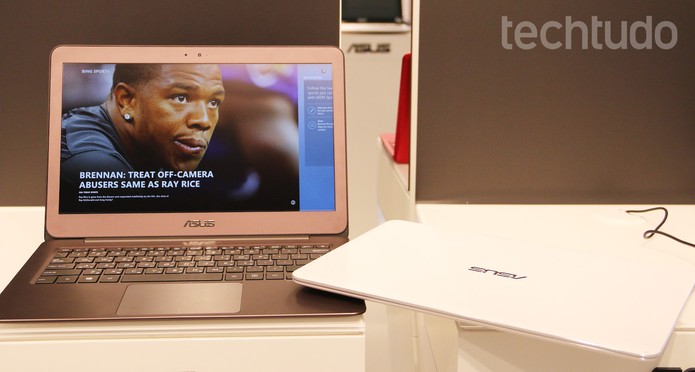 Asus ZenBook UX305 tem display Quad-HD (Foto: Fabrício Vitorino/TechTudo) Asus ZenBook UX305 tem display Quad-HD (Foto: Fabrício Vitorino/TechTudo)