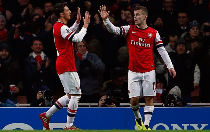 Wilshere e Ozil gol Arsenal (Foto: Reuters)
