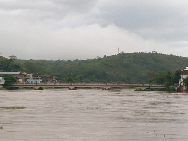 Rio Muriaé em Italva. (Foto: Hygor Ximenes/Arquivo Pessoal.)