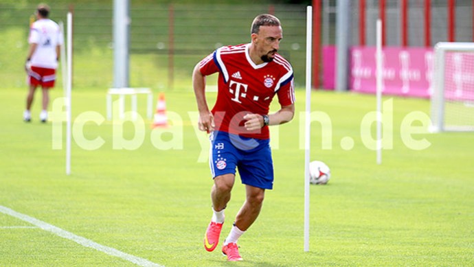 Formación Ribery del Bayern (Foto: Reproducción / sitio web Bayern Munich)
