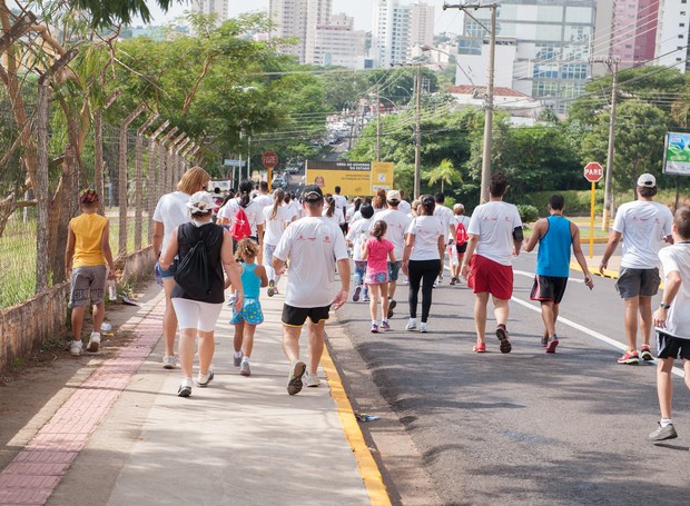 Caminhada pela Vida promoveu manhã de saúde e bem estar (Foto: Rodrigo Oliveto)