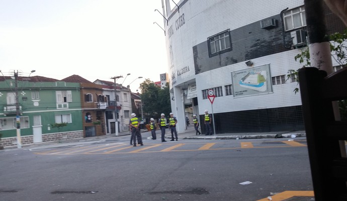 santos botafogo confusao vila belmiro (Foto: Gabriela Fernandes/Arquivo Pessoal')