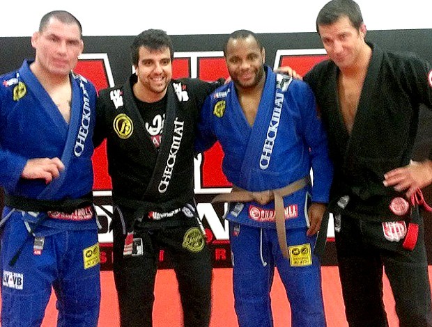 Cain Velásquez, Leandro Vieira, Daniel Cormier e Luke Rockhold treino MMA (Foto: Reprodução / Instagram)