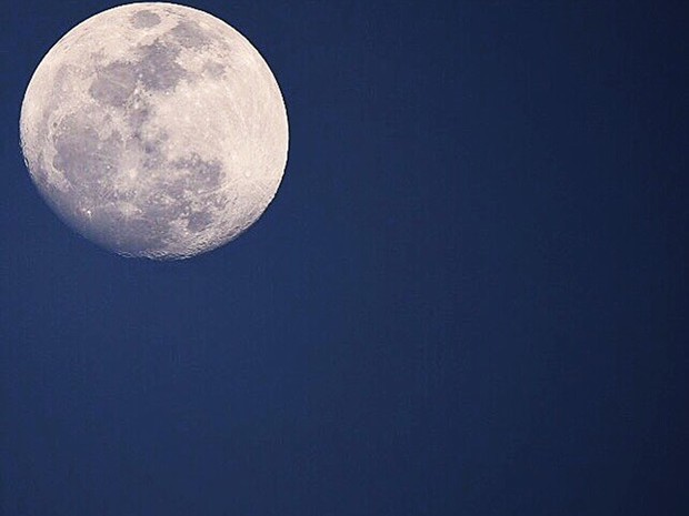 Desde 1948, uma Lua Cheia não ficava a uma distância tão próxima da Terra (Foto: Marcelo Barbosa)