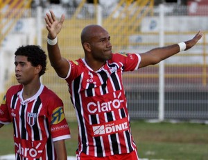Nunes, atacante Botafogo-SP (Foto: Rogério Moroti/Agência Botafogo)