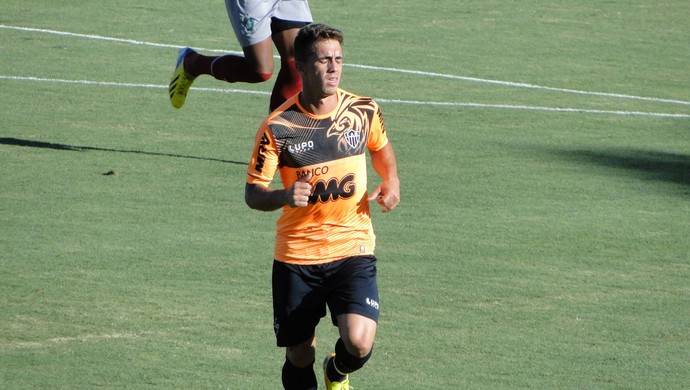 Neto Berola, jogo-treino Atlético-MG x America-MG (Foto: Léo Simonini)