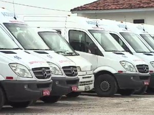 Paralisação de motoristas que transportam pacientes aos hospitais deixa 18 vans na garagem em São José dos Campos (Foto: Reprodução/TV Vanguarda)
