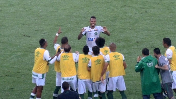 Fluminense x Chapecoense gol Thiego (Foto: Sofia Miranda) Fluminense x Chapecoense gol Thiego (Foto: Sofia Miranda)