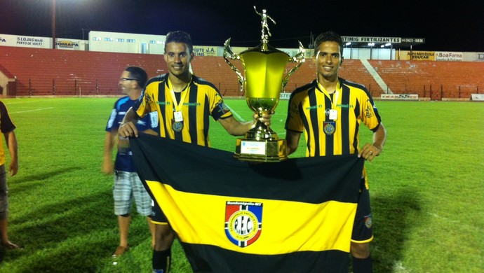 Rondonópolis campeão da Copa Mato Grosso (Foto: Assessoria/FMF)