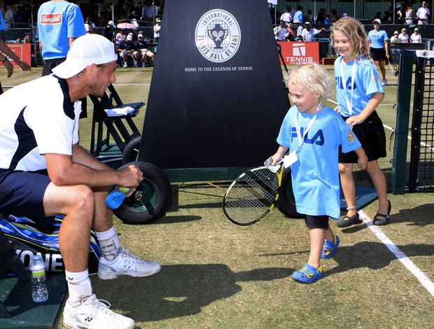 Lleyton Hewitt filhos tênis ATP Newport (Foto: Divulgação / ATP)