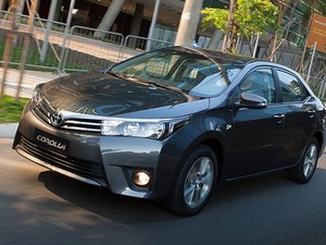 Toyota Corolla 2015 (Foto: Divulgação)