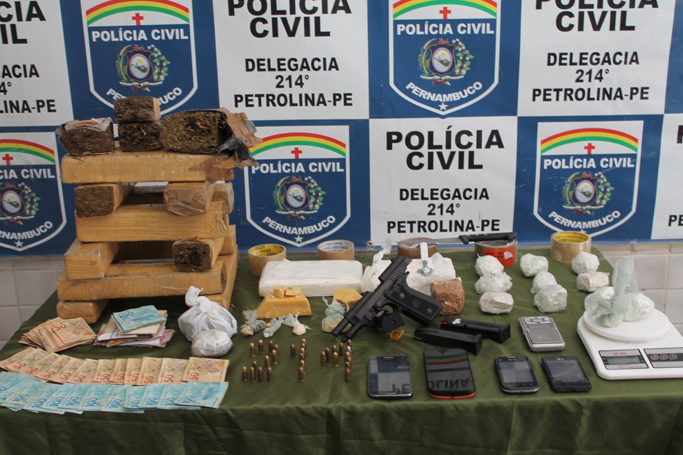 Droga apreendida com jovens em Petrolina pertencia ao líder da associação que está preso.  (Foto: Taisa Alencar / G1)