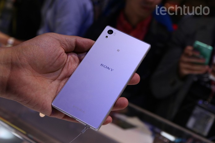 Sony Xperia Z5, apresentado na IFA 2015, tem câmera de 23 megapixels (Foto: Fabrício Vitorino/TechTudo) Sony Xperia Z5, apresentado na IFA 2015, tem câmera de 23 megapixels (Foto: Fabrício Vitorino/TechTudo)