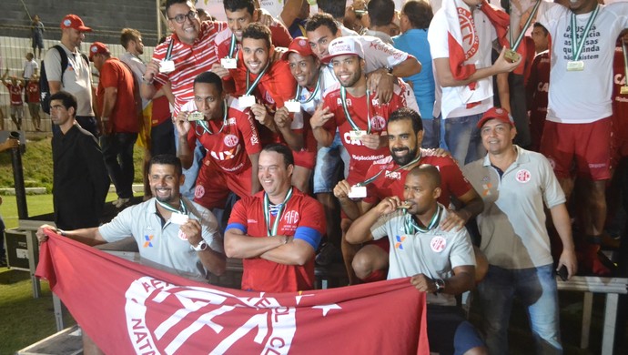 Roberto Fernandes - técnico do América-RN (Foto: Jocaff Souza/GloboEsporte.com)