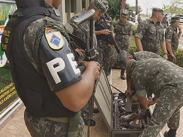 G Ex Rcito Destr I Mais De Tr S Mil Armas Em Marab No Sudeste Do