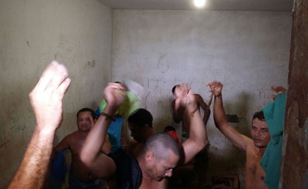 Presos reclamam que estão em um local inadequado  (Foto: Divulgação/Sinpol/RN)