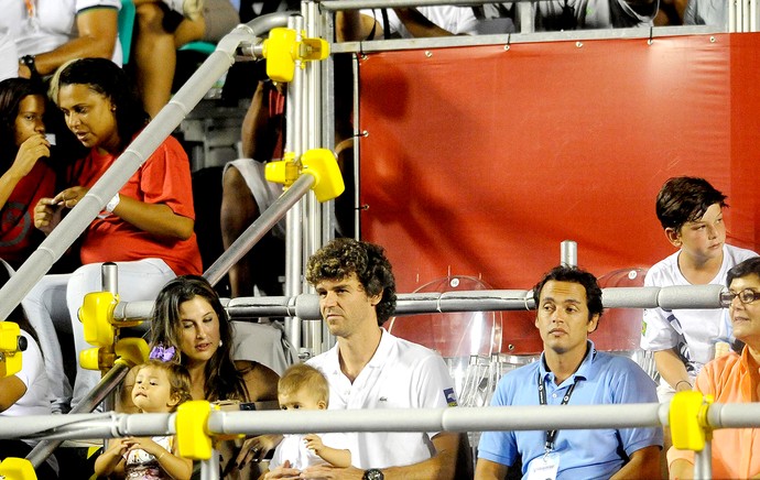 Guga na torcida jogo Rafael Nadal contra Andujar Rio Open (Foto: Dhavid Normando / Futura Press)