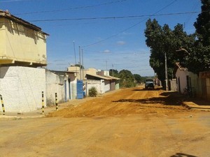 Rua onde  crime aconteceu (Foto: Cristiano Dias/Inter TV)