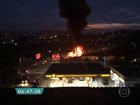 Incêndio destrói ônibus em Taboão da Serra, na Grande SP
