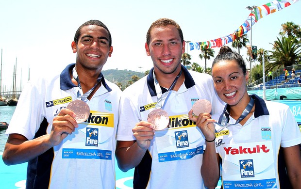 Poliana, Allan e Samuel Maratonas Aquaticas (Foto: Satiro Sodré / SSPress)