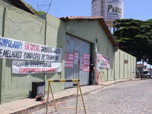 Agentes penitenciários deflagram greve por tempo indeterminado (Foto: Catarina Costa/G1)