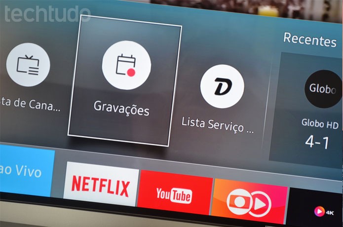 O sistema ainda tem recursos como gravação do que está no ar, ao vivo, na TV (Foto: Melissa Cruz / TechTudo) O sistema ainda tem recursos como gravação do que está no ar, ao vivo, na TV (Foto: Melissa Cruz / TechTudo)