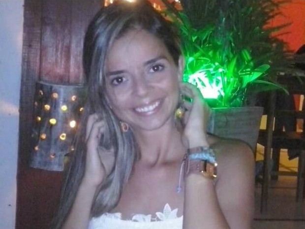Estudante Jullyane Baltar conta que apesar das dificuldades iniciais com a mudança e do medo de não se adaptar, acabou se acostumando com a cidade (Foto: Jullyane Baltar/Arquivo pessoal)