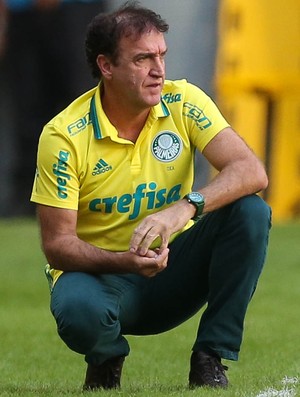 Cuca recebe advertência por expulsão contra Ponte e é liberado para Dérbi