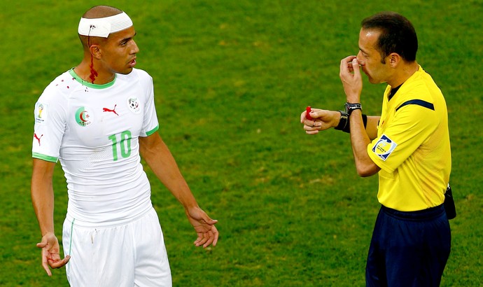 Sofiane Feghouli jogo Argélia x Rússia (Foto: Reuters)