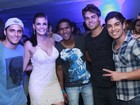 Bruno Gissoni e outros famosos curtem funk em festa no Rio