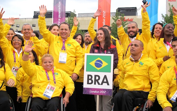 Delegação paralímpica do Brasil (Foto: Cahê Mota / Globoesporte.com)