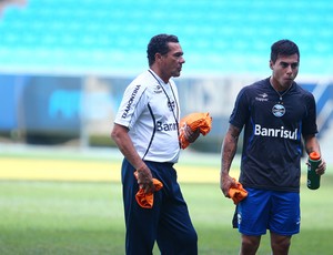 Luxa irá escalar Vargas como titular na quarta-feira (Foto: Lucas Uebel/Grêmio FBPA)