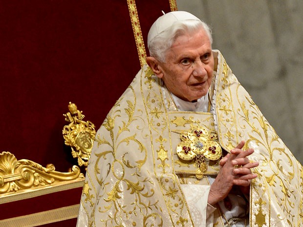 Papa Bento XVI celebra Te deum de fim de ano (Foto: Andreas Solaro//AFP Photo)