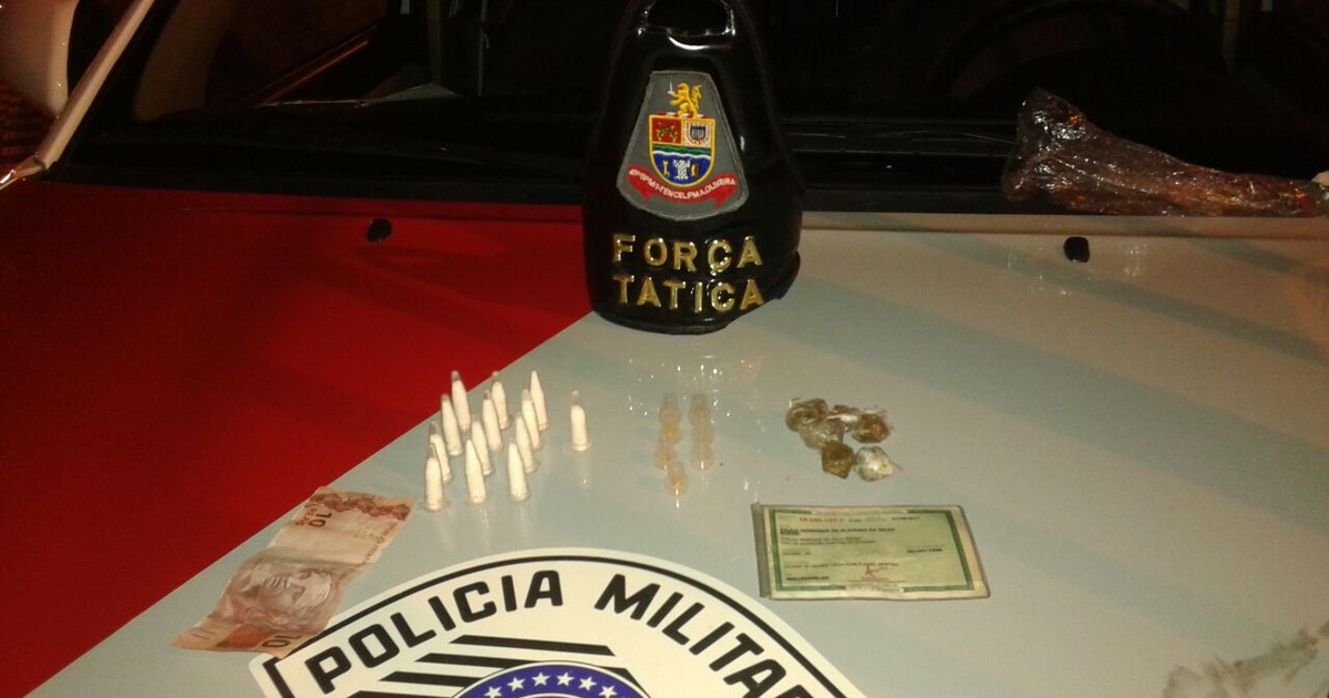 G1 Adolescente é detido por tráfico de drogas na Vila Zezé em Jacareí