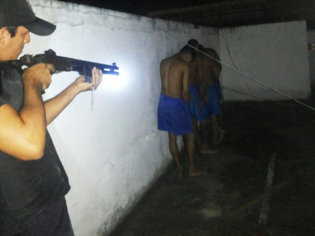 Guariteiros evitaram tentativa de fuga no Raimundo Nonato (Foto: Divulgação/PM)