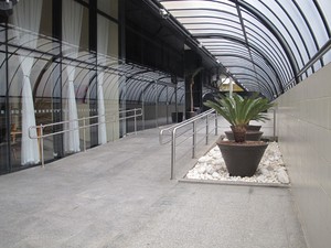 Área contará com serviço 'SOS Fantasia', no hotel Holiday Inn (Foto: Nathália Duarte/G1)