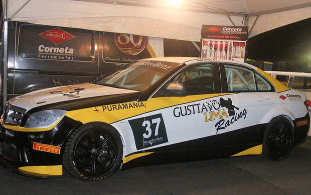 Gusttavo Lima Racing carro Mercedes-Benz Grand Challenge (Foto: Luciano Santos/Sigcom)