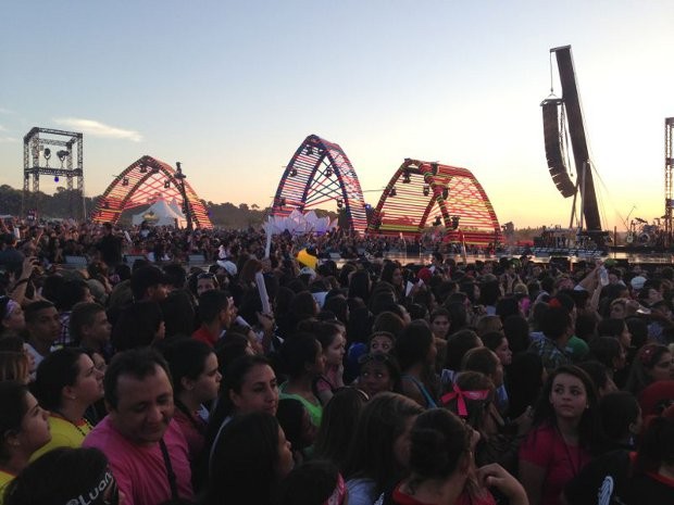 Cerca de 18 mil pessoas participaram do show (Foto: Natália de Oliveira / G1)