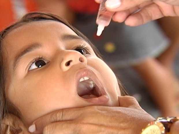 vacina poliomielite (Foto: Reprodução/TV Tapajós)