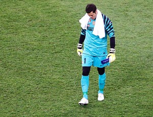 Julio Cesar na derrota do Inter de Milão para o Schalke (Foto: Reuters)