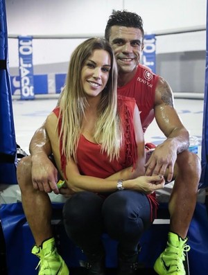 Vitor Belfort e Joana Prado UFC MMA (Foto: Reprodução / Twitter)