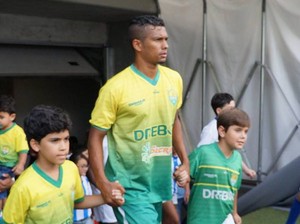 Nino Guerreio foi o autor do gol da vitória. (Foto: Assessoria/Cuiabá) Nino Guerreio foi o autor do gol da vitória. (Foto: Assessoria/Cuiabá)