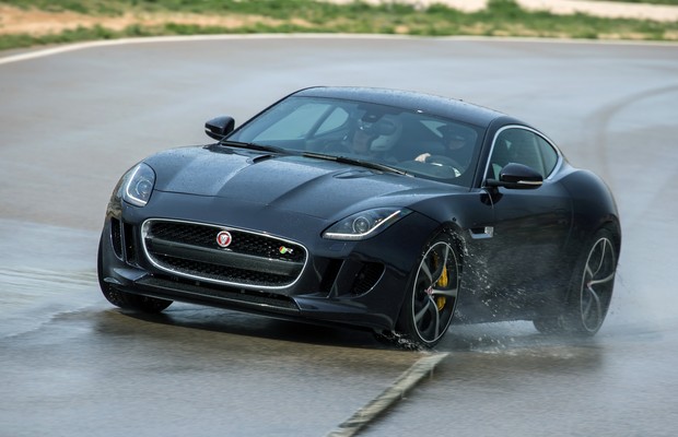 Jaguar F-TYPE Coupé (Foto: Divulgação)