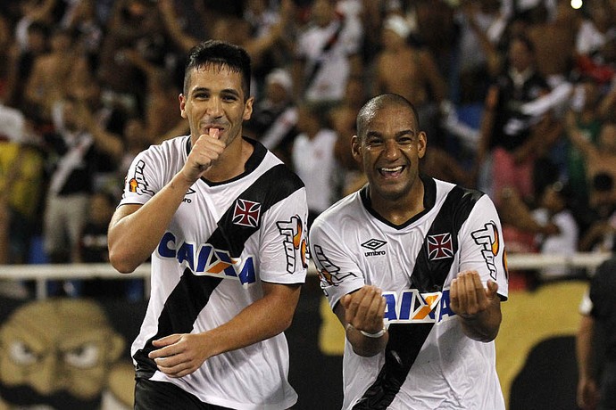 luan vasco rodigo gol (Foto: Marcelo Sadio/vasco.com.br)