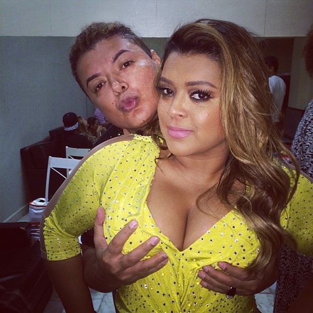 David Brazil e Preta Gil em bastidores de show na Zona Sul do Rio (Foto: Instagram/ Reprodução)
