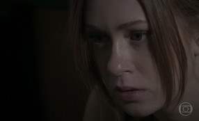 Eliza vê Germano sendo preso