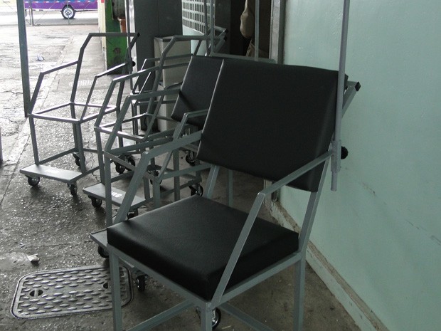 Novas cadeiras já estão sendo utilizadas pelos pacientes do Hospital Regional do Gama (Foto: Divulgação/Secretaria de Saúde do DF)