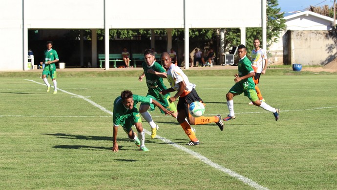 Cuiabá vence Luverdense em jogo-treino (Foto: Olimpio Vasconcelos)