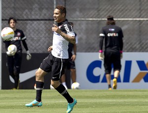 Guerrero no treino do Corinthians (Foto: Daniel Augusto Jr. / Ag. Corinthians)